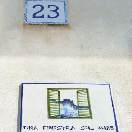 Finestra Sul Mare *